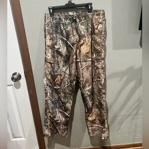 Realtree Men’s Size L Camouflage Pants Like New! EUC Adjustable Waist